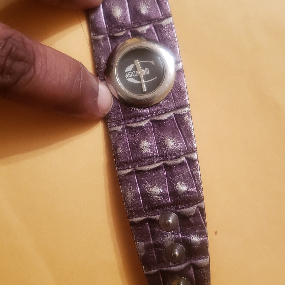 Watch - Picture 4 of 5